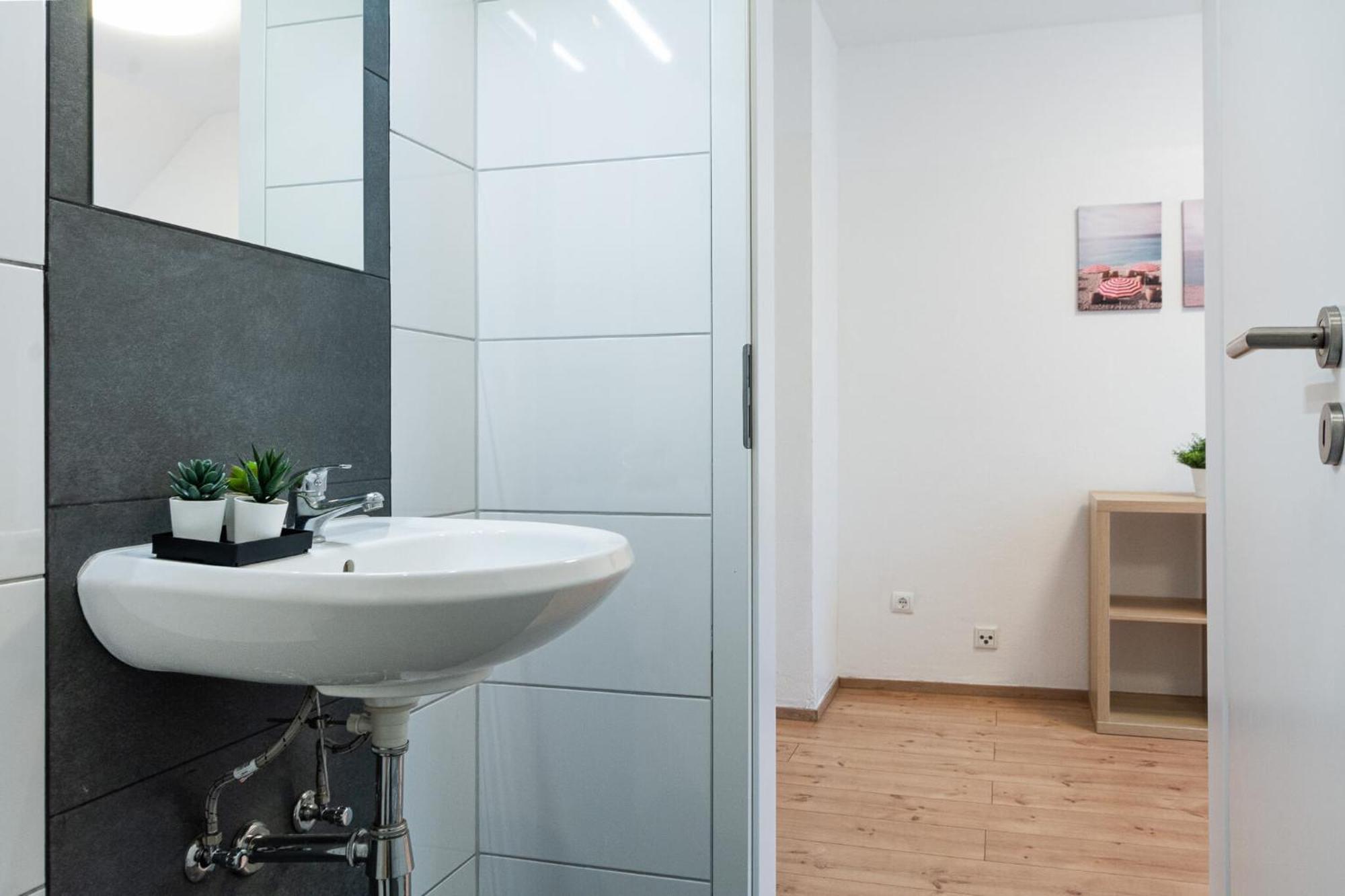 T&K Apartments - Apartments 20 Min To Messe Dus Крефельд Екстер'єр фото
